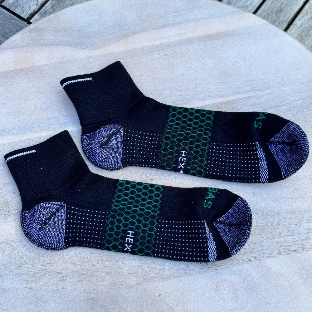 Bombas Performance Golf Hex-Tec Quarter Socks Black XL M 13.5-16 W 13.5-17